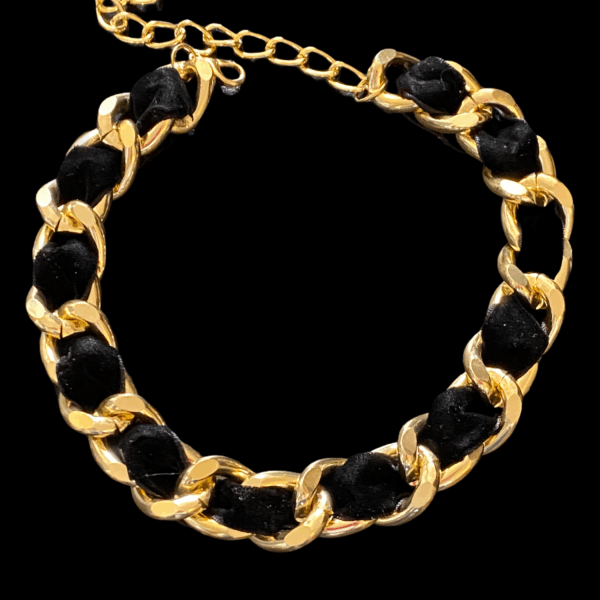 Gold Chain Velvet Collar